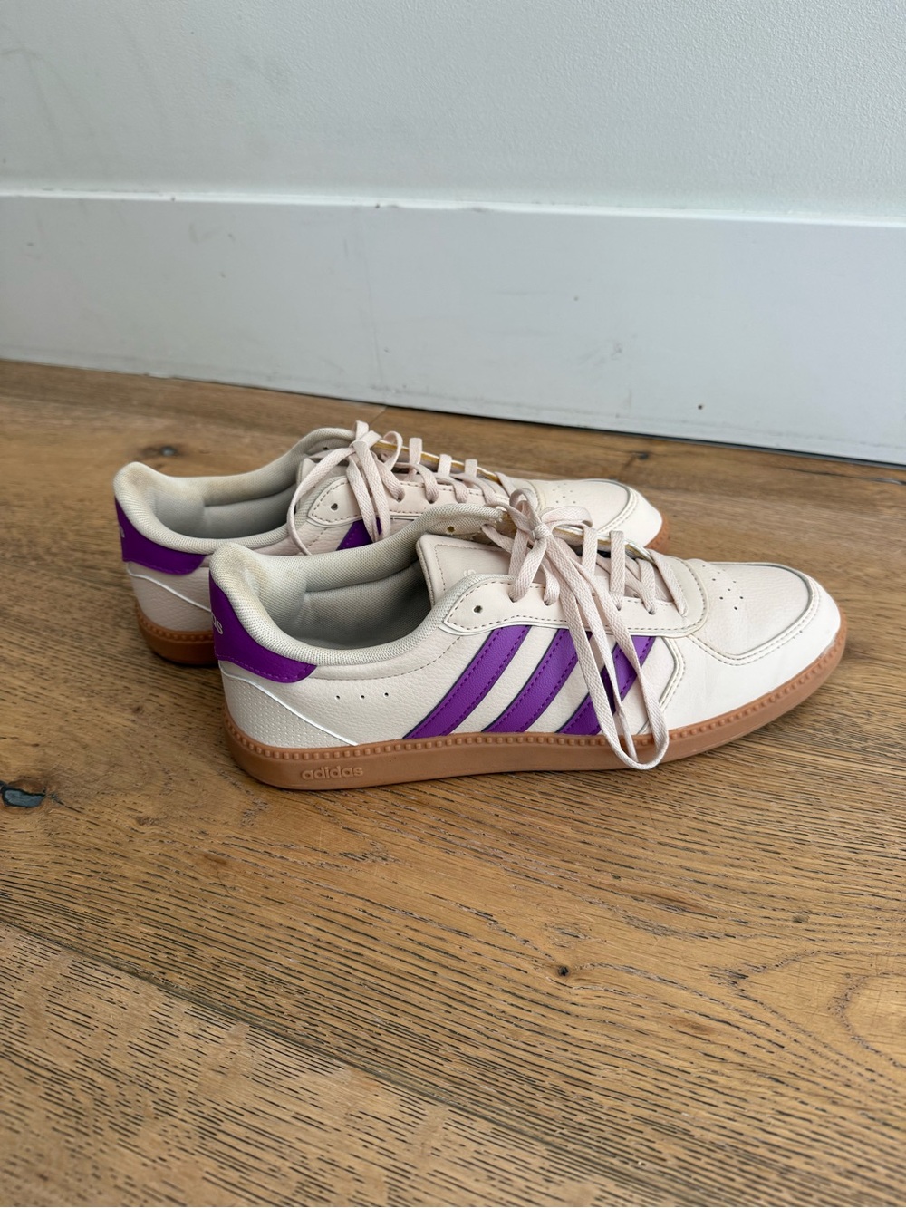 adidas Cream Sneakers with Purple Stripes and Gum Sole Size 9